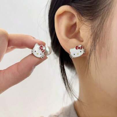  1 Pair Sanrio Cute Cartoon Funny Hello Kitty Earrings, White Cat Stud Earrings, Versatile Fashion Vacation Daily Wear For Girl