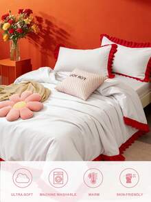 两件套(1个被套+1个枕套)或三件套(1个被套+2个枕套),新婚珊瑚绒床上用品套装,撞色荷叶边,涤纶面料,柔软透气,抗皱,不含被芯,适合家庭和宿舍使用,T/F/Q/K尺寸,通过OEKO-TEX认证,白色底红色荷叶边。 - 白色 - 查看 8