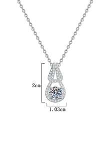 时尚奢华925纯银1克拉6.5毫米莫桑石项链，适合女性日常佩戴、派对、节日、情人节、圣诞节、万圣节、生日等场合，是理想的珠宝礼物之选。 - XL0065M - 查看 3