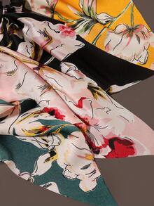 4件套缎面印花长围巾头饰，休闲波西米亚复古派对宫廷风可爱街头涤纶围巾，适合所有季节，可作发圈、马尾辫发绳、发圈、汽车浴室发饰 - 彩色 - 查看 4