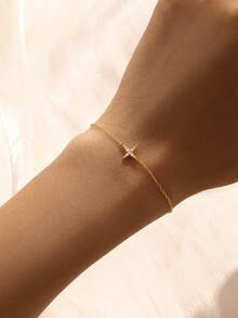 SereneSpark 1件925纯银经典四角星立方氧化锆手链，精美首饰，适合女性日常佩戴、婚礼、派对、订婚、情人节等场合。 - 金色 - 查看 6