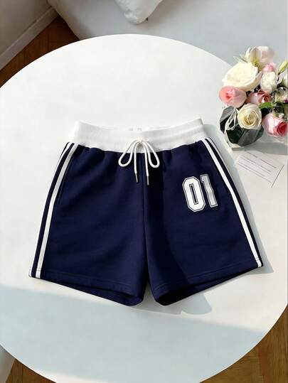 Quần short nữ kiểu dáng thể thao, thoải mái, in kỹ thuật số, thích hợp mặc hàng ngày vào mùa hè.