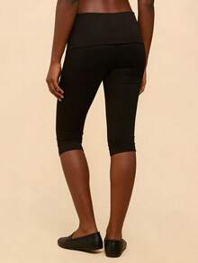 Pantalones capri de mujer de unicolor con cintura baja y pliegue, ajustados, acortados, para verano, yoga, ejercicio y fitness - Negro - Ver 2