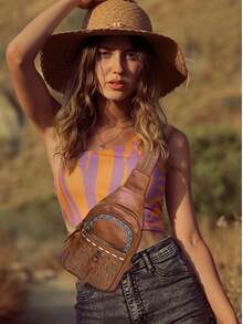 This Bohemian Vintage PU Leather Chest Bag Features An Adjustable Shoulder Strap, Allowing It To Be Worn As A Backpack Or Crossbody. The Bag Body Is Made With Leather Embossing, And Has Multiple Pockets For Storing Items Like Phones And Cosmetics. It Is Very Suitable For Travel, Outdoor Activities, And Day Trips. - màu nâu - Xem 7