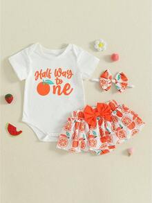 Half Way To One Newborn Baby Girls Birthday Outfits Letter Print Romper Bodysuit Top + Strawberry/Ice Cream/Orange/Watermelon Print Shorts + Bow Headband 3Pcs Clothes Set - 亮橙色 - 查看 1