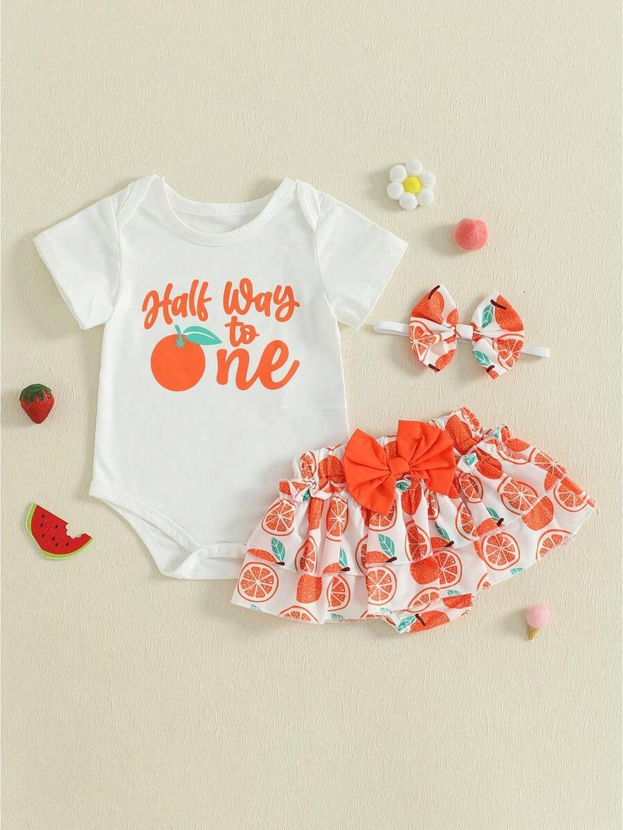 Half Way To One Newborn Baby Girls Birthday Outfits Letter Print Romper Bodysuit Top + Strawberry/Ice Cream/Orange/Watermelon Print Shorts + Bow Headband 3Pcs Clothes Set - 亮橙色 - 查看 1