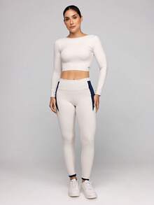 LOT FITNESS Women's Sand-Colored Polyamide Long-Sleeved Fitness Top For Gym With Open Back - 沙 - 查看 9