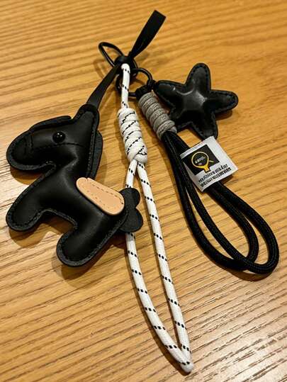 The Horse Design Symbolizes "Instant Wealth" - 2026 New Year Of The Horse Mascot Plush Keychain Decoration, Boy's Keychain Decoration, Bag Decoration, Unisex Decoration, Car Keychain Decoration, Cute Style, Healing-Themed Decoration, Gift For Others, Car Hanging Ornament, Hanging Decoration, Decorative Item.