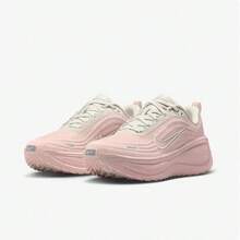 Nike 女士 VOMERO PLUS 超缓震减震厚底跑鞋 - 藕粉色/褐色 - 查看 11