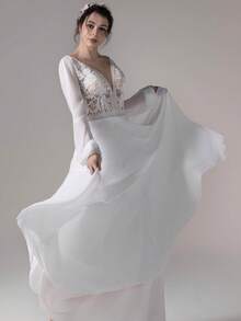 A-Line Floor-Length Lace Chiffon Wedding Dress – Elegant Bridal Gown For Weddings, Christmas Celebrations, Halloween Events, Prom Nights & Birthday Occasions - 白色 - 查看 1