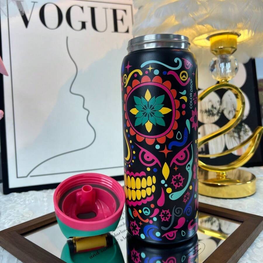 0WA1A,32 OZ, Ribbon Printed Fabric, Sugar Skull, Dinner, Tulips, Cat Head, Multiple Colors And Patterns To Choose From, Water Bottle With Exquisite Appearance, New Insulation Cup, Portable Water Cup With Straw. It Can Keep Beverages Cold For Up To 24 Hours And Also Maintain The Temperature Of Hot Water. This Sports Water Bottle Is Designed For People Who Love To Drink Beverages And Is Perfect For Use In Schools, Gyms, Travel, Daily Commuting, Outdoor Picnics, Summer, Autumn, And Winter Outings, Outdoor Activities, Camping, Dormitories, Yoga, Driving, Office Commuting, Teachers, Graduation Gifts, Teacher Gifts, Valentine's Day Gifts, Birthday Gifts, Thanksgiving Gifts, Christmas Gifts, Halloween Gifts, Halloween Decorations, Party Supplies, And Other Occasions. - 糖骷髏 - 查看 1