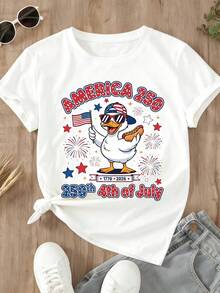 America 250 Independence Day Duck Patriotic T-Shirt 4th Of July 2026 Celebration Shirt Red White And Blue Stars And Fireworks Design For Women Men Unisex Casual Wear - trắng - Xem 2