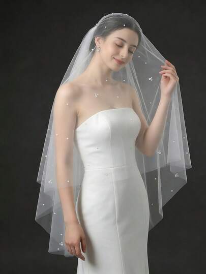 双层长款仿珍珠新娘头纱，适合婚礼、派对、旅行摄影以及作为婚礼配饰。附赠发梳。