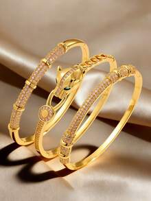 Camhanno 这只是所有拍品中的三分之一，美得让人移不开眼！这款金手镯镶嵌精美，设计耀眼夺目，尽显奢华优雅，令人过目难忘。 - 彩色 - 查看 10