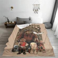 动漫迷宫主题法兰绒羊毛毯，数码印花，柔软保暖，用途广泛，适用于沙发、床、汽车、办公室、露营——四季皆宜的完美礼物，聚酯纤维材质 - 彩色 - 查看 9