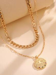 Set de 2 collares superpuestos, con cadena gruesa y colgante de ojo malvado con incrustaciones de circonita cúbica, uso fashionable para fiestas para niñas - Amarillo Oro - Ver 2