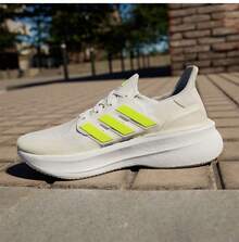 Adidas ULTRABOOST 5 Women's Training Cushioned Running Shoes - White/Green - View 2