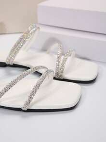 Women's Fashion Rhinestone Flat Slip-On Slippers, Versatile For Beach, Date, Street, Party, Banquet, Commute And Business Occasions - White - View 5