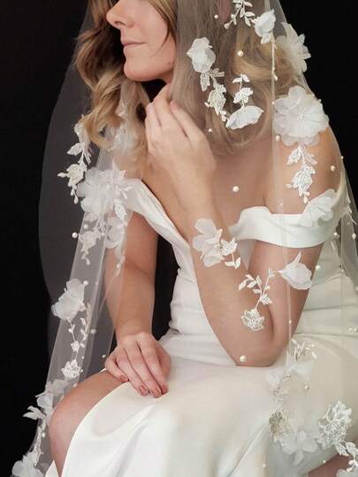 1pc 3 Meters Long 3D Floral Decor Pearl Bridal Veil, Romantic & Elegant, Suitable For Women's Wedding Headdress