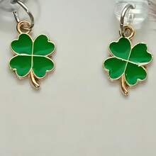 2D亚克力幸运四叶草吊坠手机防尘塞，兼容苹果Type-C接口 - 無色 - 查看 3