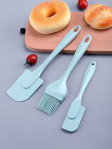 3pcs/Set Silicone Spatula Set Three Pieces Baking Tool Kit With Oil Brush Cake Spreader Flexible Heat Resistant Non Stick Easy Clean - Blue - View 1