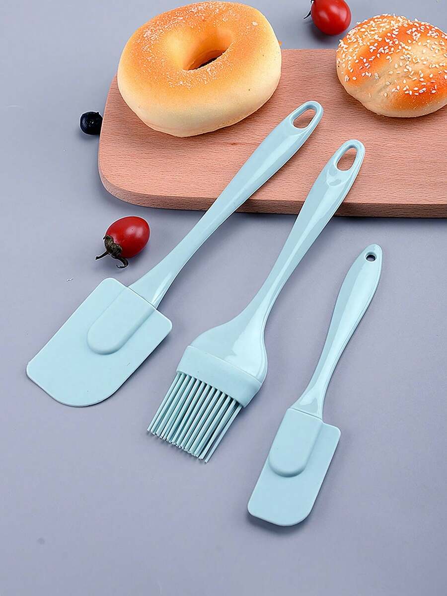 3pcs/Set Silicone Spatula Set Three Pieces Baking Tool Kit With Oil Brush Cake Spreader Flexible Heat Resistant Non Stick Easy Clean - Blue - View 1