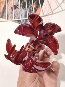 1个酒红色大理石纹扎染花朵发爪夹，适合海滩度假和日常使用，是妇女节礼物的理想之选。发夹、发卡、发抓夹、发爪夹，秋冬夏季必备发饰。 - 彩色 - 查看 4