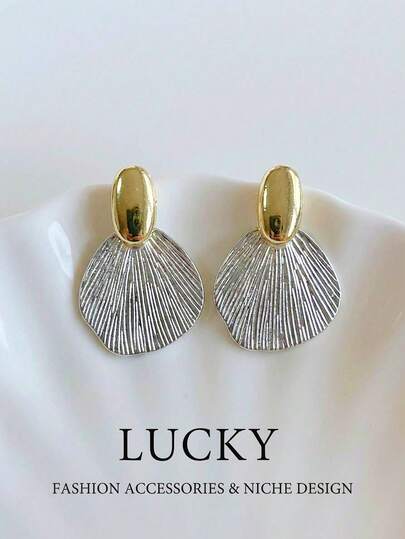 1 Paar modische, luxuriöse, filigrane geometrische Ohrstecker, geeignet für Teenager-Mädchen für den Alltag und Feiertage