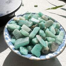 100g Packung natürliche Amazonit-Bruchsteine, asymmetrische kleine Kiesel, dekorative Kiesgesteine für Aquarium, DIY, Sukkulenten, Heimgarten, Geschenke - Übersicht 9