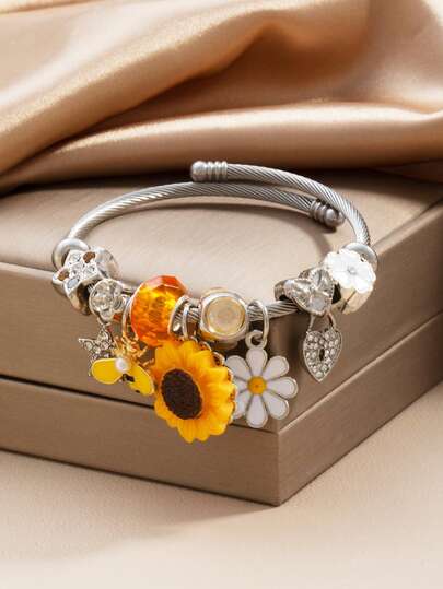 1pc Luxury Resort Style Silver Chain Sunflower & Heart Pendant Bracelet With Sparkling Rhinestones, Fashion Accessory Suitable For Parties And Daily Wear, Ideal Gift For Women