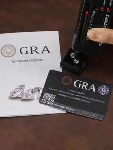 ORSA JEWELS 1 Đôi bông tai bạc 925 Sterling Silver đính đá Moissanite màu D, độ cứng VVS, kích thước 3mm, lấp lánh và vượt thời gian, kiểu dáng đáng yêu, thích hợp cho đám cưới, sinh nhật, các dịp đặc biệt hoặc lễ kỷ niệm. - Nhiều màu - Xem 9