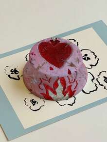 Heart-Shaped Retro Niche Flame Matte Folding Stand | Strong Adhesion, Adjustable, Stable Table-Attachment Tool For Desktop, Made Of Plastic Sold By Local - Multicolor - View 2