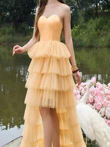 Faeriesty Đầm dạ hội cúp ngực thanh lịch với phần thân áo xếp ly, chân váy xếp tầng bằng vải tuyn mềm mại, thiết kế tinh tế, thích hợp cho các buổi tiệc tối trang trọng, trang phục dự đám cưới, chụp ảnh cưới, sự kiện thảm đỏ, các buổi dạ tiệc sang trọng và tiệc mùa xuân. - Màu Cam san hô - Xem 8