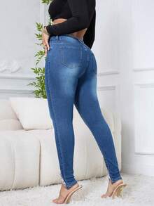 Oversized Women's High Waisted Jeans With Torn Holes, Opening Slanted Pockets, Elastic Tight Fit Jeans, Plus Size - 深色水洗藍 - 查看 7
