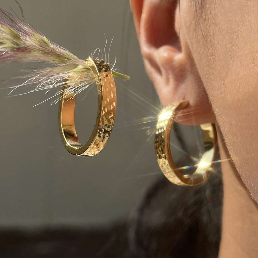 High-Quality Stainless Steel Women Hoop Earrings,18K Gold Plated Anti-Wear Anti-Fade,Hypoallergenic 316L Ear Post,Elegant Charming Fashionable Designer Simple Classic Style Unisex Jewelry Earrings For Daily Festival Vacation Parties - Gold - View 1