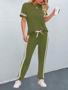 Women's Sleeveless Striped Short Sleeve Top With Pockets And Side Striped Sweatpants, Casual Sports Suit For Summer Elegant - Army Green - View 2