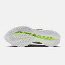 Men's Nike Pegasus Premium Low-Top Running Shoes HQ2592-105 - Mint Green - View 3