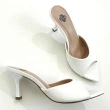 Tamanco Feminino Bico Folha Liso Branco Moda Sandália Mulher Salto Médio - Branco - Visão 9