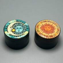 1个日月图案手动研磨器，四层设计，方便研磨，适合厨房使用 - 彩色 - 查看 8