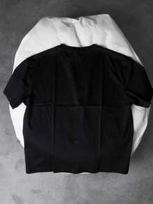 1pc Unisex Black Loose T-Shirt, "Feck Off" Funny St. Patrick's Day Clover Print, Casual Holiday Design, Suitable For Holiday Celebration And Daily Wear - Black - View 2