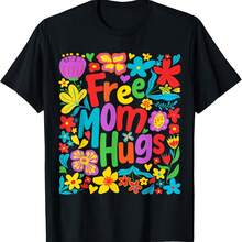 Camiseta del Día de la Madre con flores bohemias y arcoíris del Orgullo Gay LGBT con abrazos de mamá gratis - Negro 1 - Ver 1