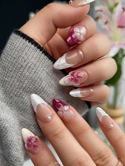 Uñas postizas de media longitud con forma de almendra, manicura francesa floral delicada hecha a mano con arte de uñas 3D con flores, adecuadas para uso diario