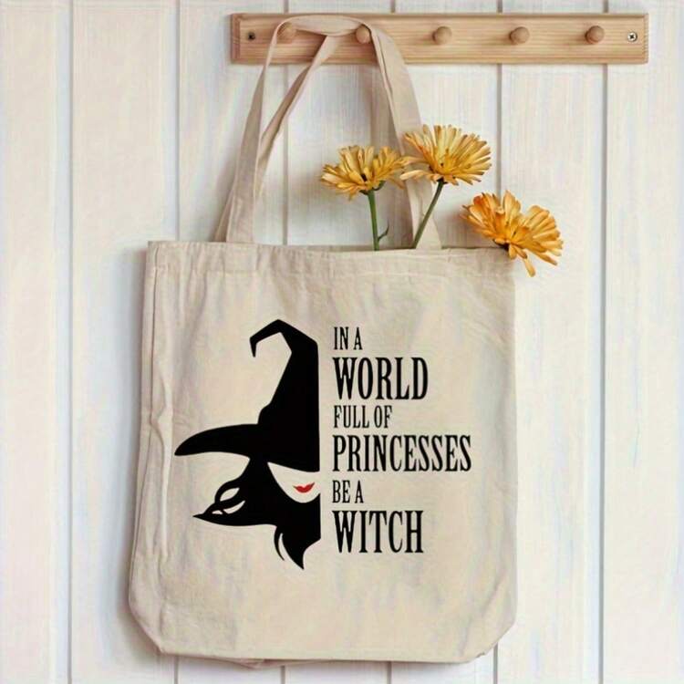 1张万圣节女巫熨烫贴纸 - “在公主遍地的世界里，做个女巫吧”设计，黑白可水洗DIY贴纸，适用于T恤、牛仔裤、毛衣、包包、枕头、节日服装配饰，营造诡异的装饰效果，女巫风格配饰 - L - 查看 8