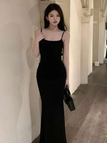 紧身包臀吊带连衣裙，修身鱼尾裙摆，优雅法式夏季性感夜店风黑色连衣裙 - 黑色 - 查看 3