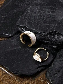 Opalesca White Oil Drip Design Alloy Ring - White - View 2