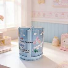 Miniso 1个三丽鸥Hello Kitty/肉桂狗/美乐蒂/酷洛米全球系列旋转笔筒，透明360°旋转多隔层桌面文具收纳盒 - 單件 - 查看 3