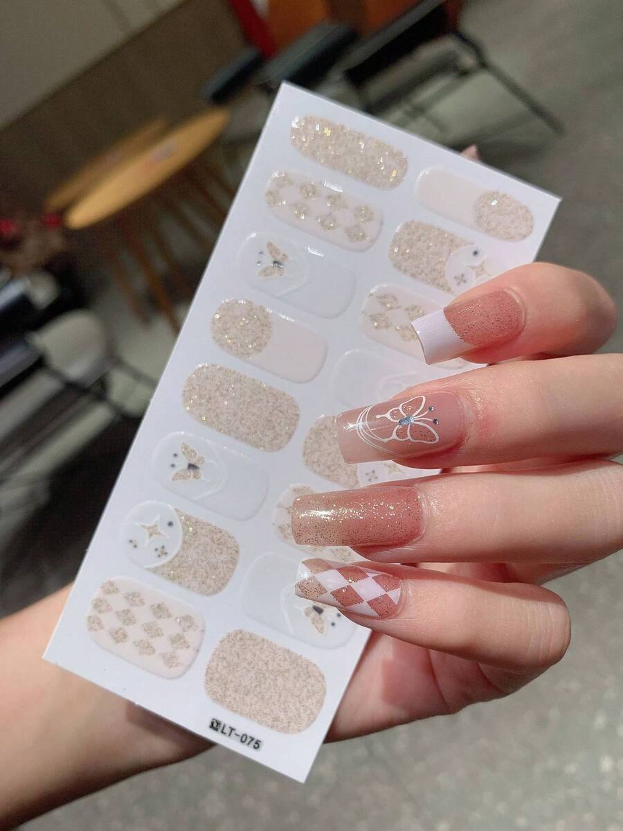 全甲贴纸，绿色三叶草，多色美甲贴花，适合女性、女孩的美甲用品，派对、节日、庆典、生日礼物美甲 - 彩色 - 查看 1