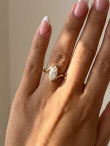 1 pieza Anillo de diamante único con forma de V, diseño de oro con acento de diamante de corte en pera, engaste cerrado geométrico, estilo moderno, versátil para cualquier atuendo - Anillo de diseño marquesa - Ver 3