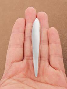 1枚时尚银金几何不对称椭圆胸针，优雅简约金属翻领别针，女士礼物 - 金色和銀色 - 查看 8