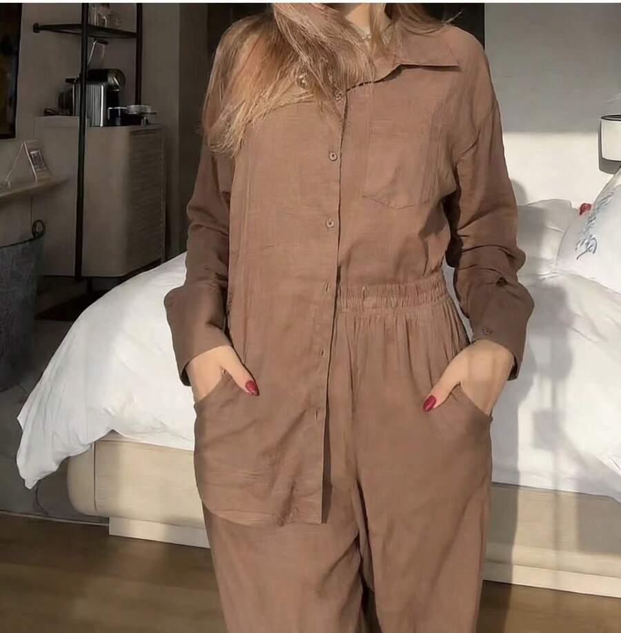 Elegant Casual Linen Party Set With Buttons Down The Front, Button Pocket, Shirt And Pants With Lining, Suitable For Office Or Beach. - Cà phê nâu - Xem 1